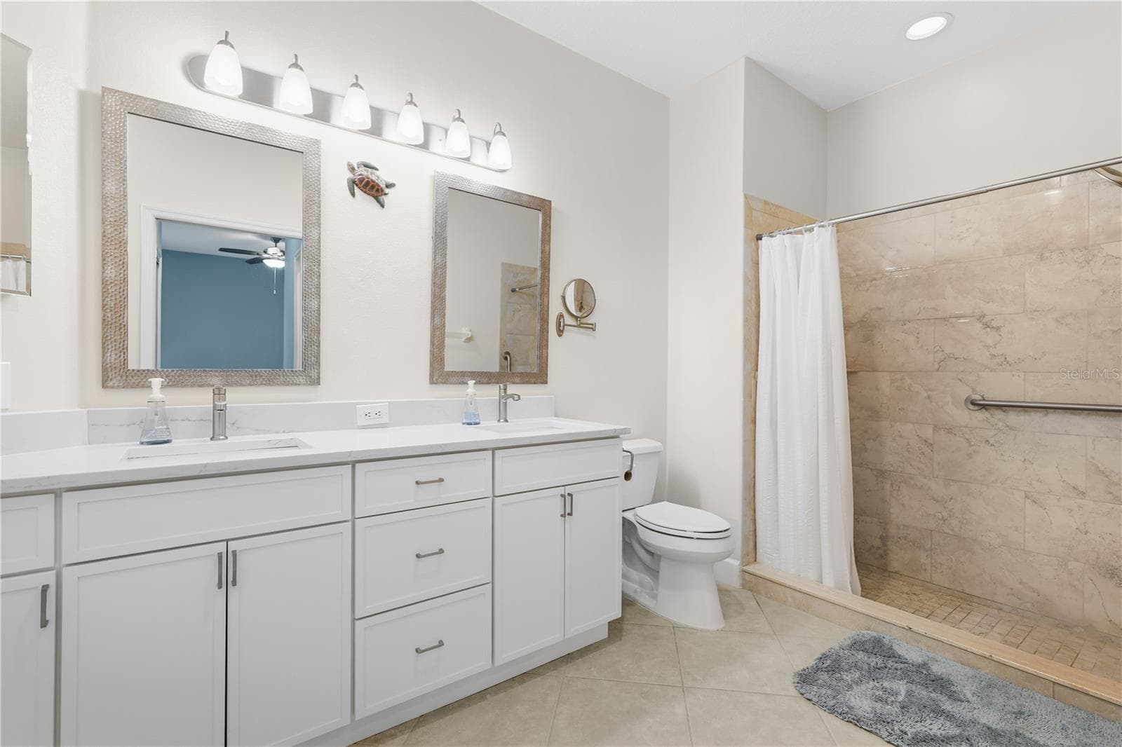 4211 CASCADE FALLS DRIVE — photo 18 of 40