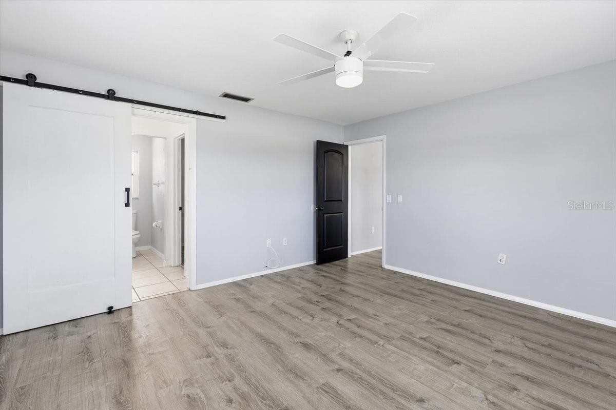 9601 GULFSTREAM BOULEVARD — photo 16 of 42