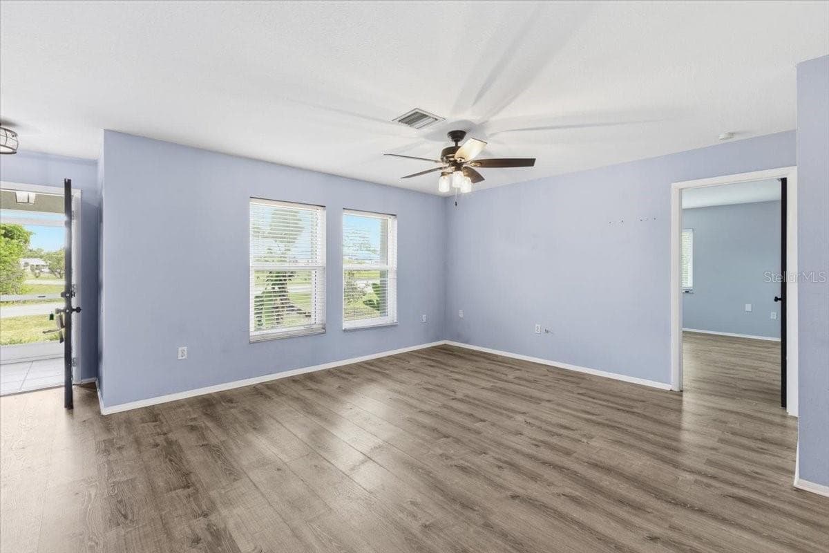 9601 GULFSTREAM BOULEVARD — photo 8 of 42