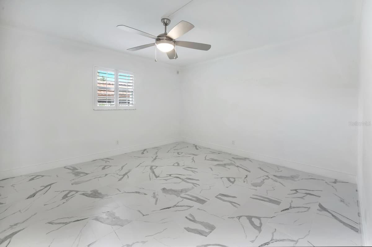 222 HARBOUR DRIVE — photo 52 of 69