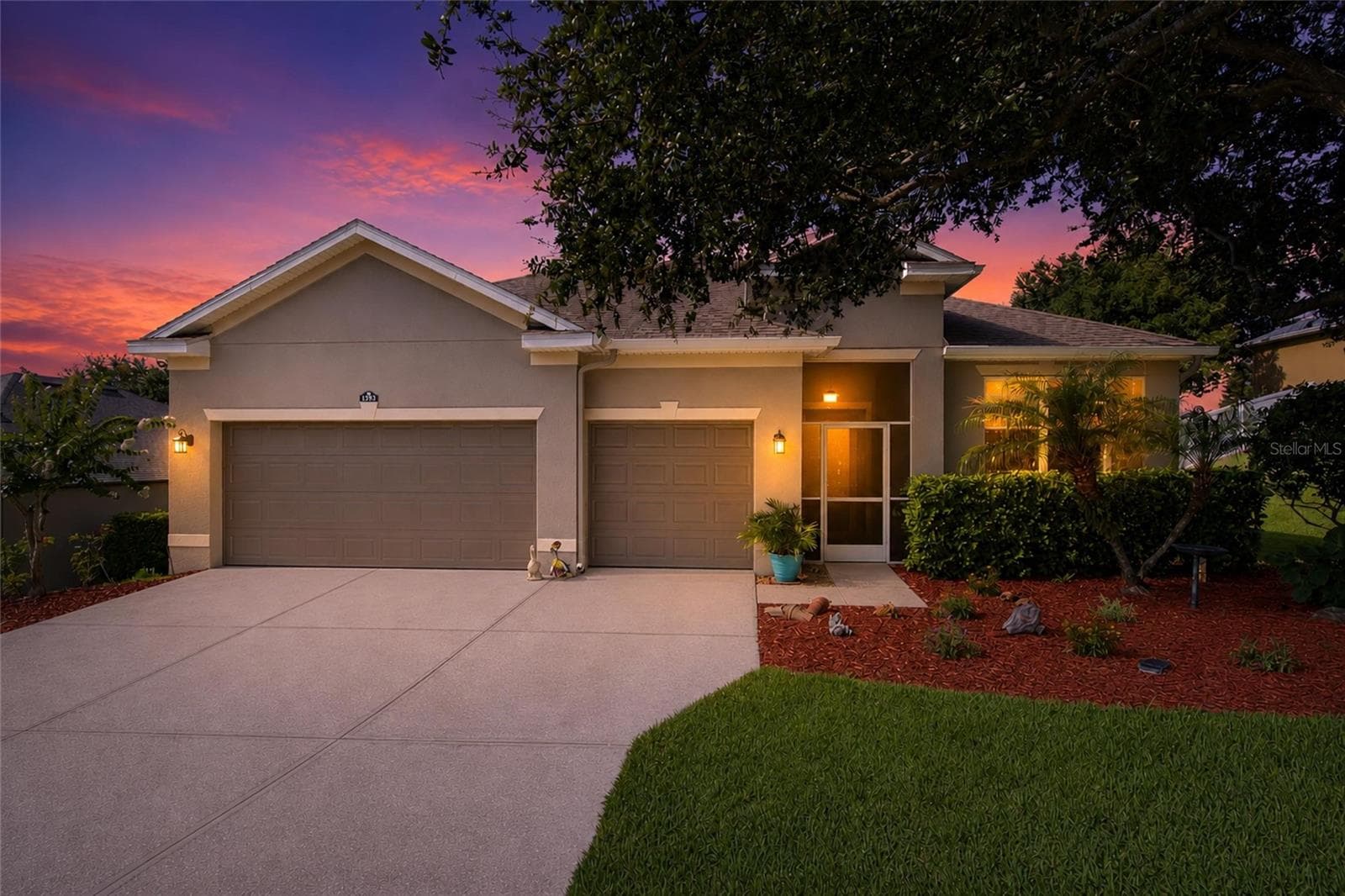 1893 SANDERLING DRIVE
