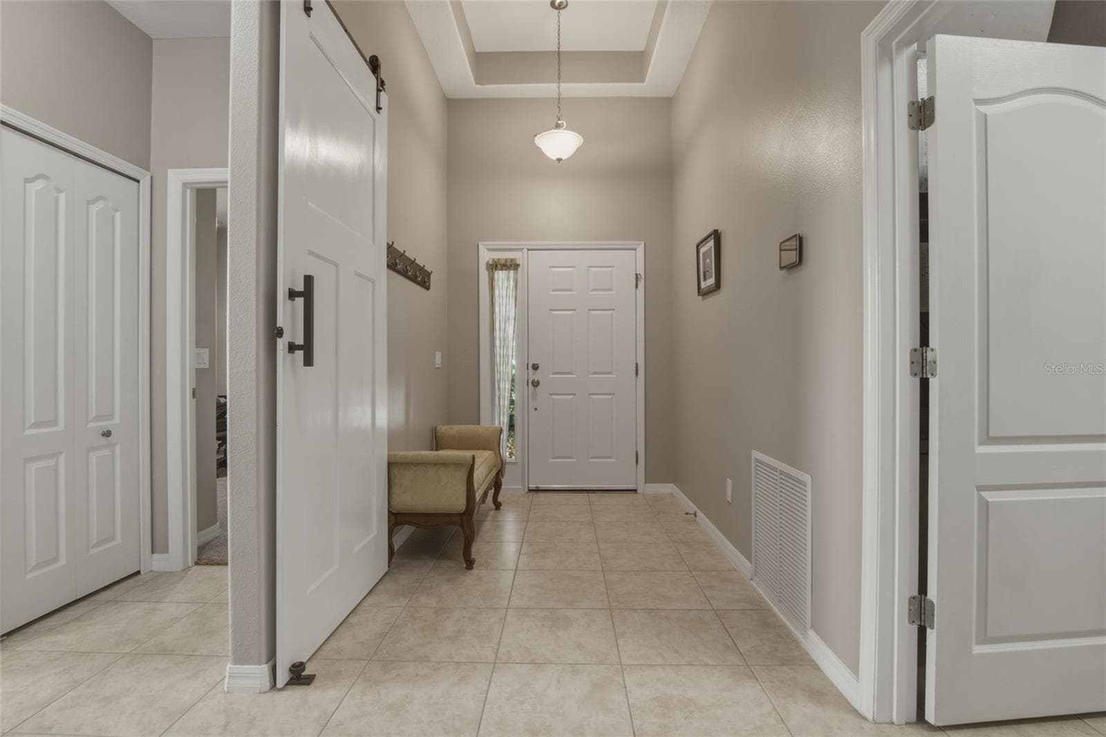 1893 SANDERLING DRIVE — photo 8 of 71