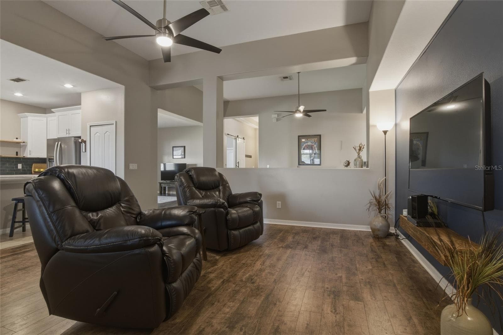 1893 SANDERLING DRIVE — photo 15 of 71