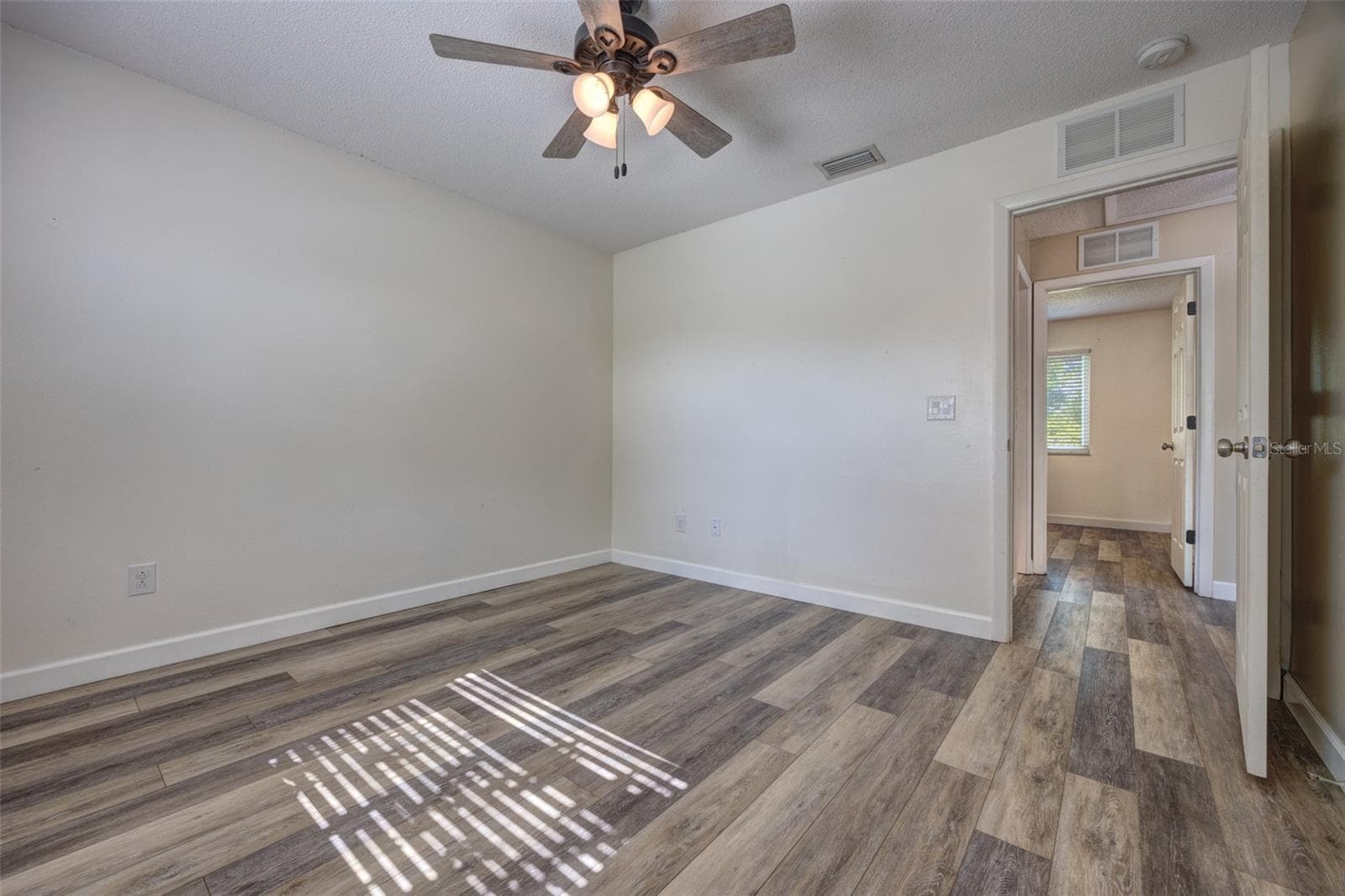 710 ALEXANDER AVENUE — photo 29 of 38