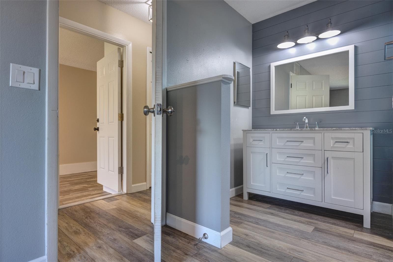 710 ALEXANDER AVENUE — photo 19 of 38