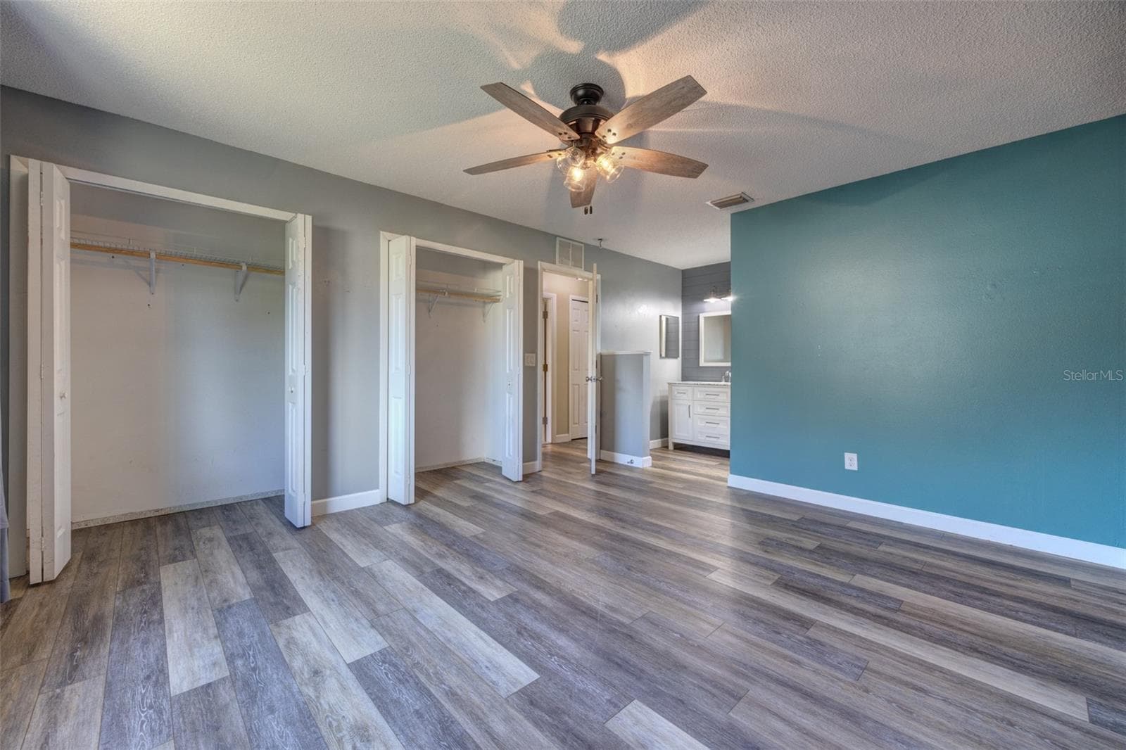 710 ALEXANDER AVENUE — photo 15 of 38