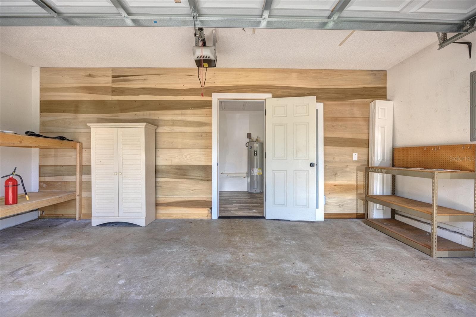 710 ALEXANDER AVENUE — photo 23 of 38