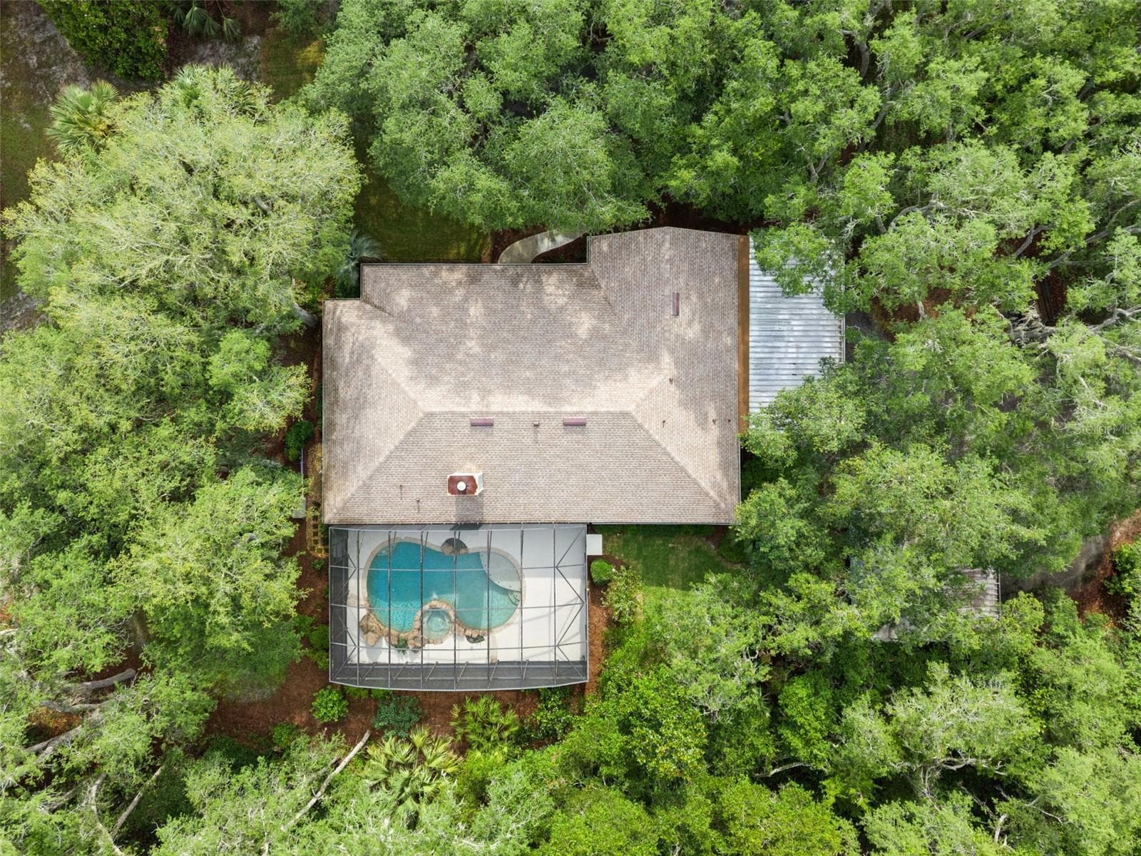 2175 LAUREN LANE — photo 74 of 79