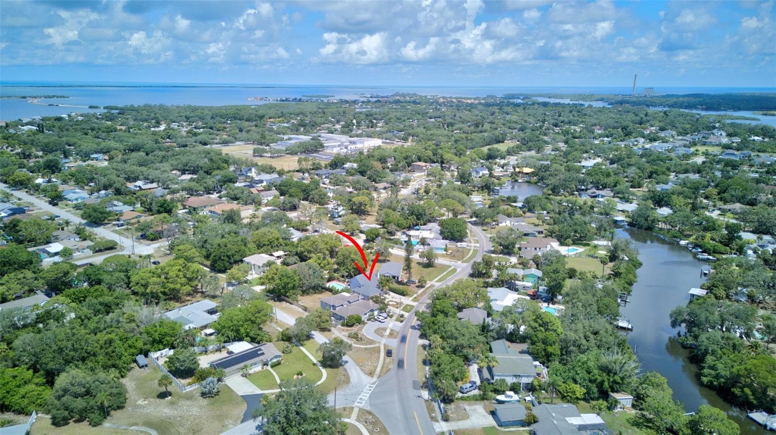 703 RIVERSIDE DRIVE — photo 45 of 47