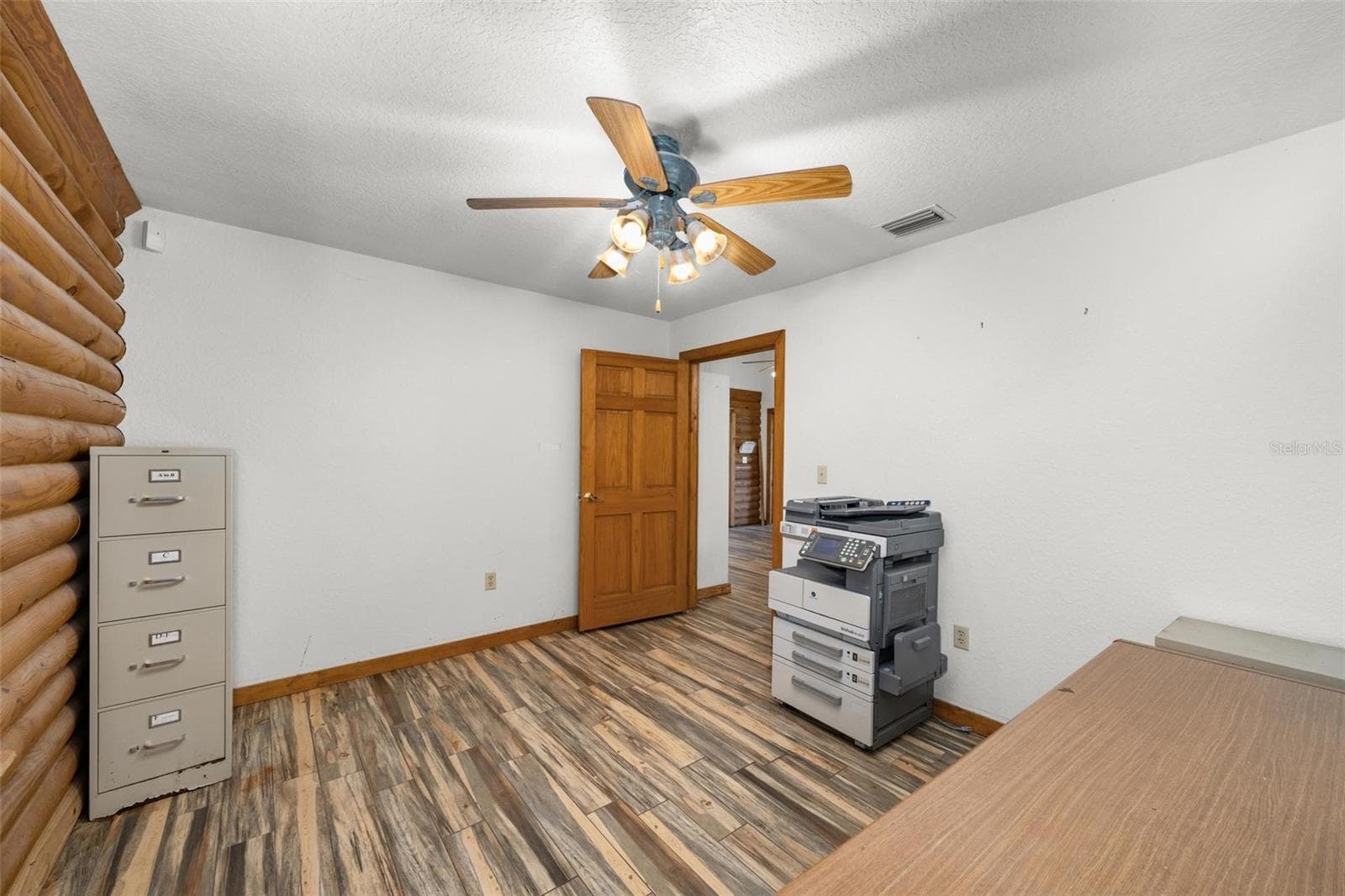 541 BLANCHE AVENUE — photo 16 of 58