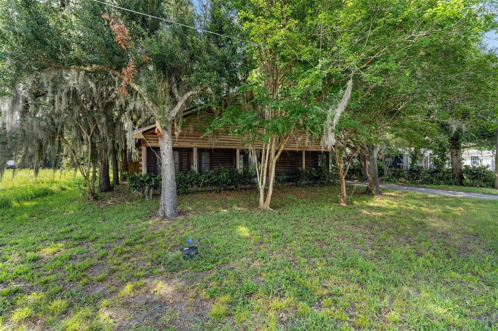 541 BLANCHE AVENUE — photo 1 of 58
