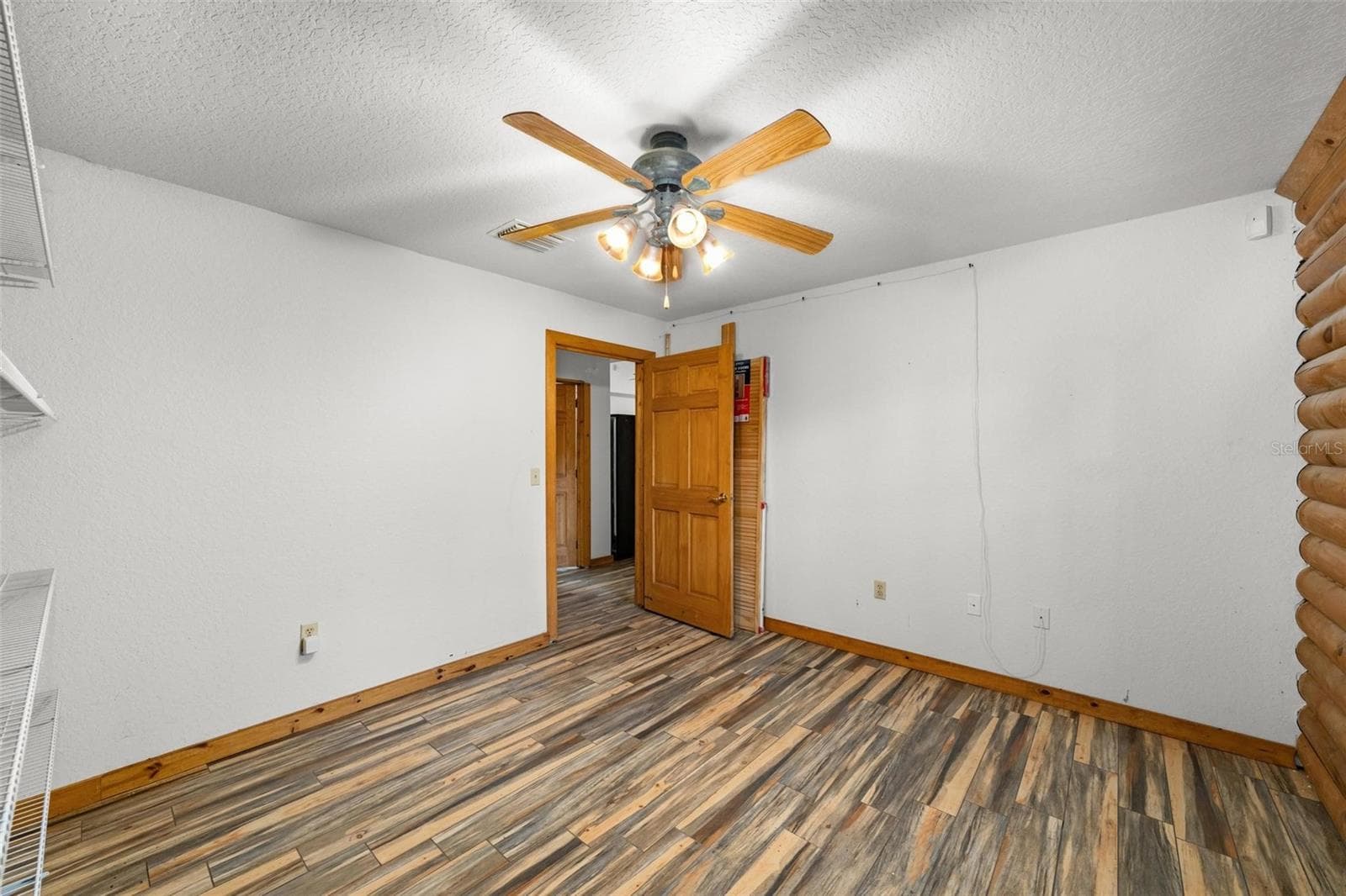 541 BLANCHE AVENUE — photo 20 of 58