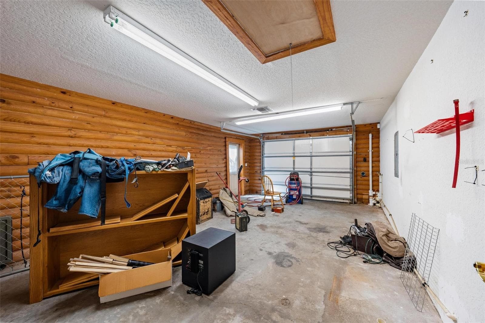 541 BLANCHE AVENUE — photo 30 of 58