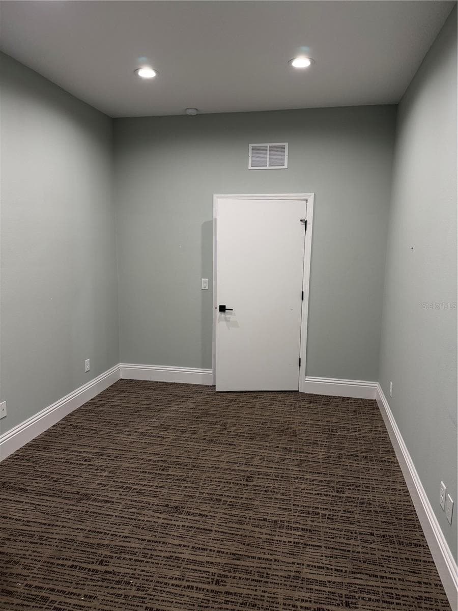 5182 OCEAN SHORE BOULEVARD — photo 5 of 11