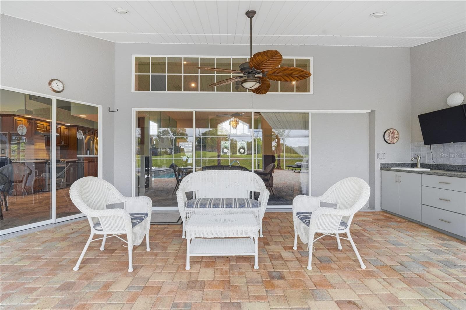9276 ASHLEY DRIVE — photo 7 of 63