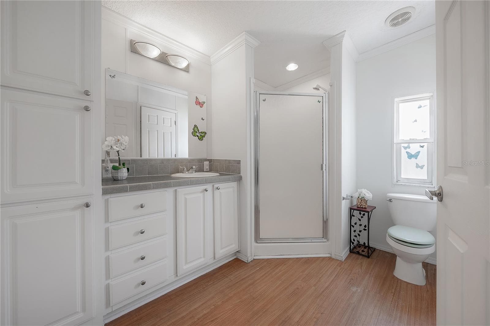 16048 BROOKRIDGE BOULEVARD — photo 27 of 41