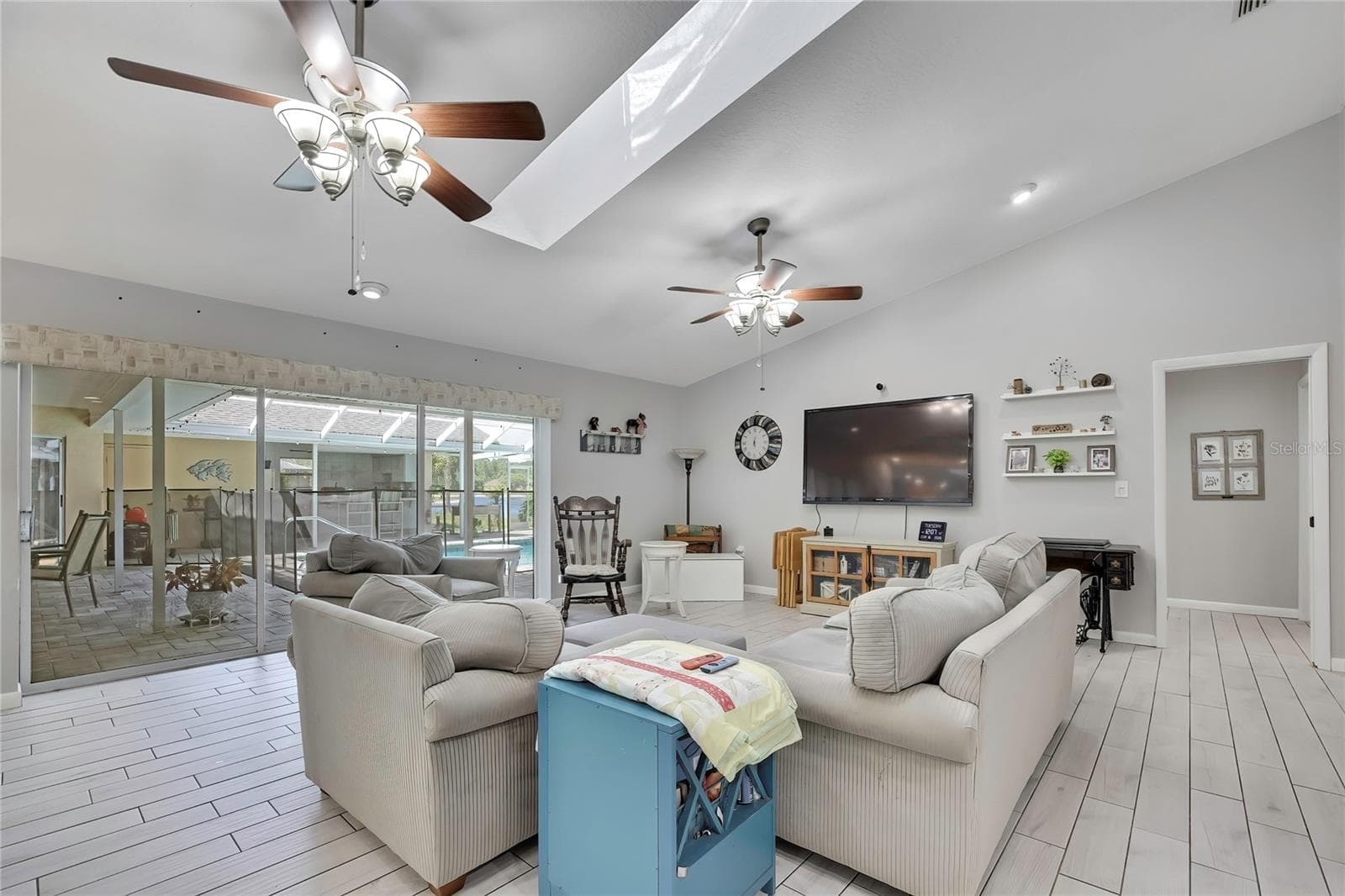 4293 RIVER BIRCH DRIVE — photo 18 of 79