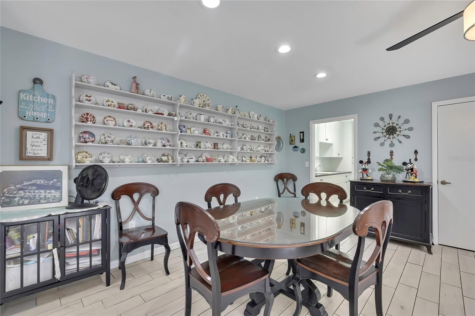 4293 RIVER BIRCH DRIVE — photo 16 of 79
