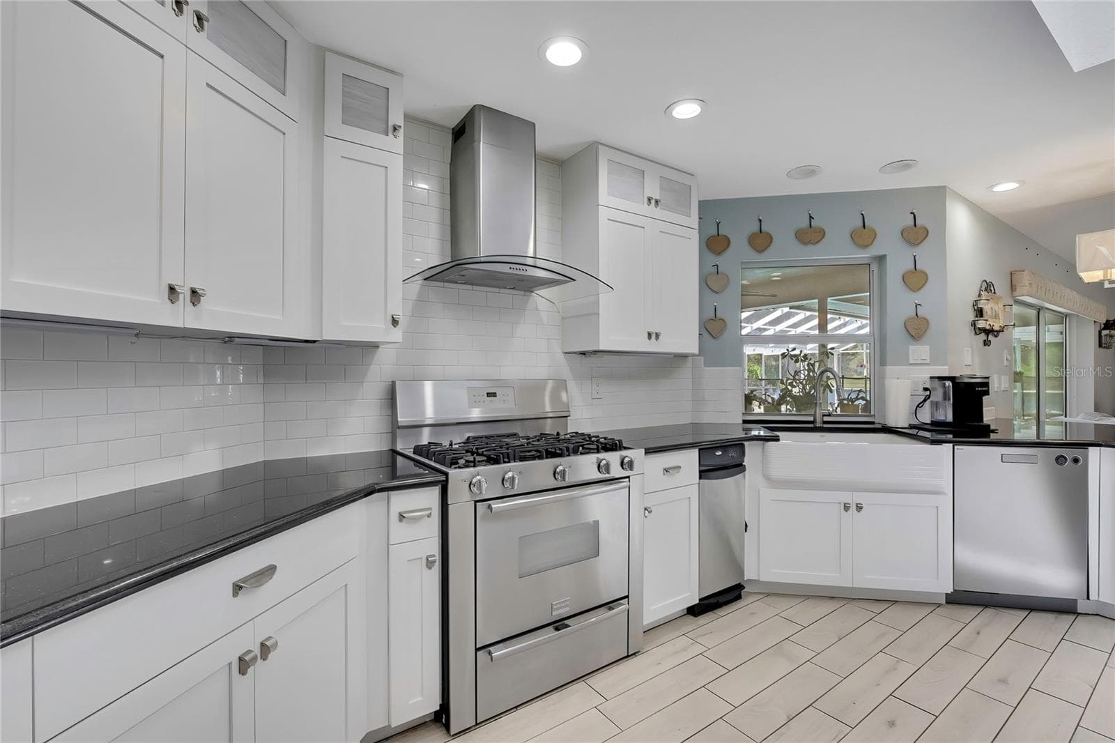 4293 RIVER BIRCH DRIVE — photo 12 of 79