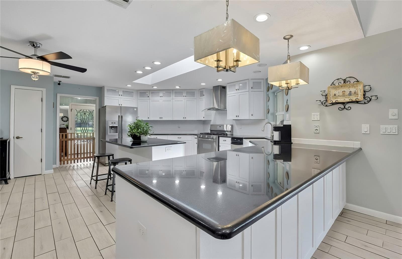 4293 RIVER BIRCH DRIVE — photo 8 of 79
