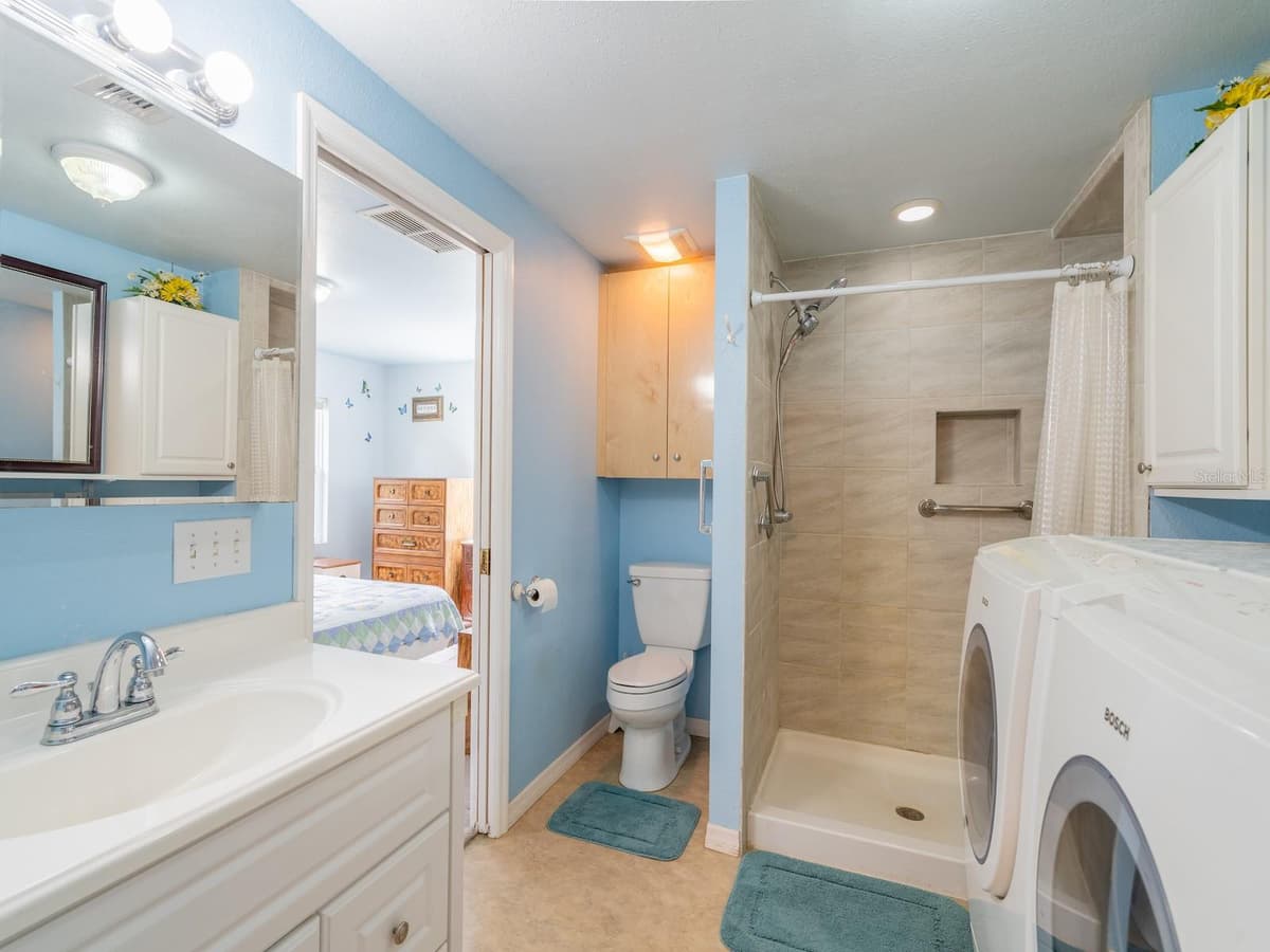 15265 COUNTRY CLUB BOULEVARD — photo 18 of 42
