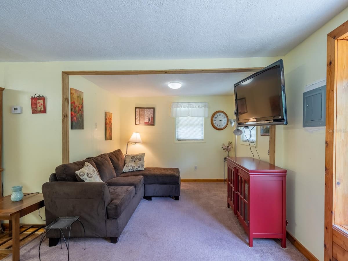 15265 COUNTRY CLUB BOULEVARD — photo 8 of 42