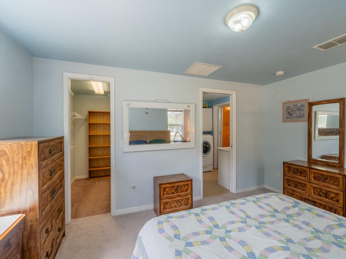 15265 COUNTRY CLUB BOULEVARD — photo 14 of 42