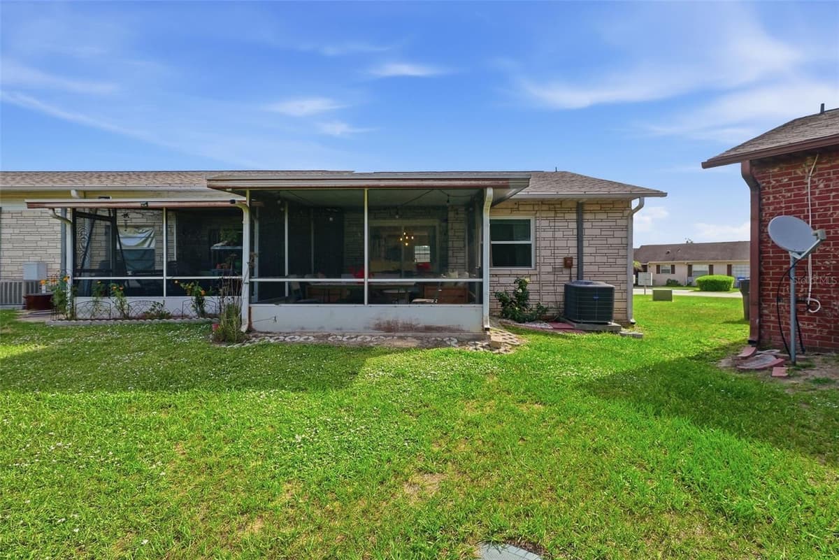 10310 BLUE FIELD CT — photo 24 of 27