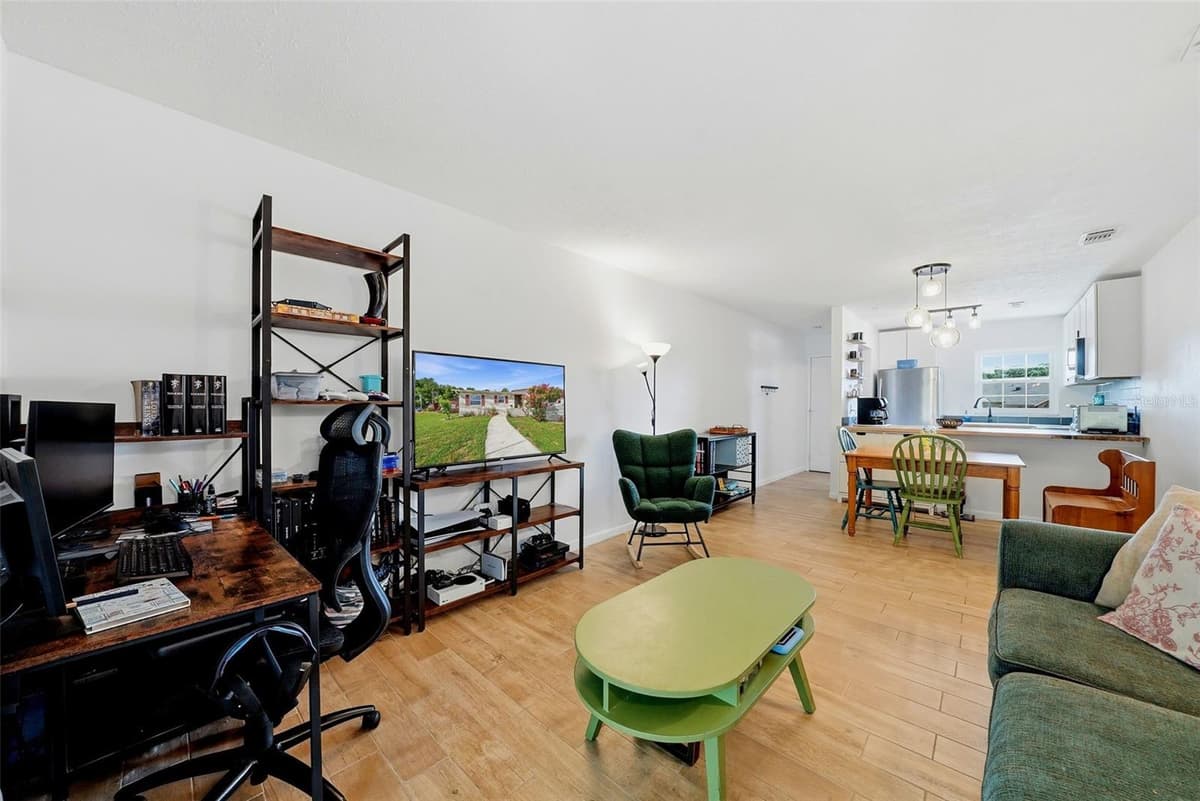 10310 BLUE FIELD CT — photo 15 of 27