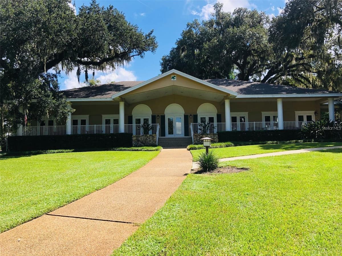 100 FAIRWAY DRIVE — photo 55 of 72