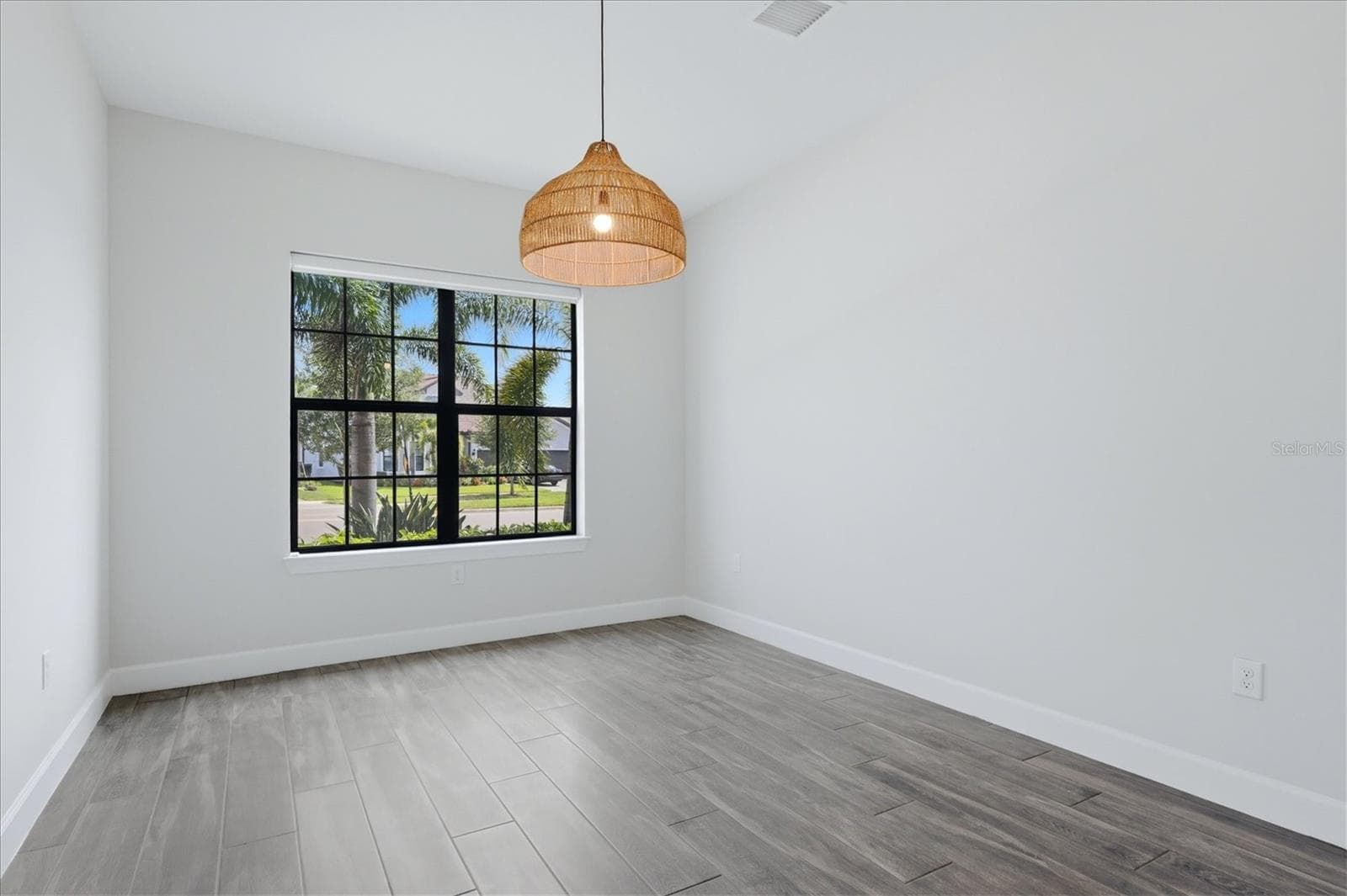 7892 MAINSAIL LANE — photo 37 of 94