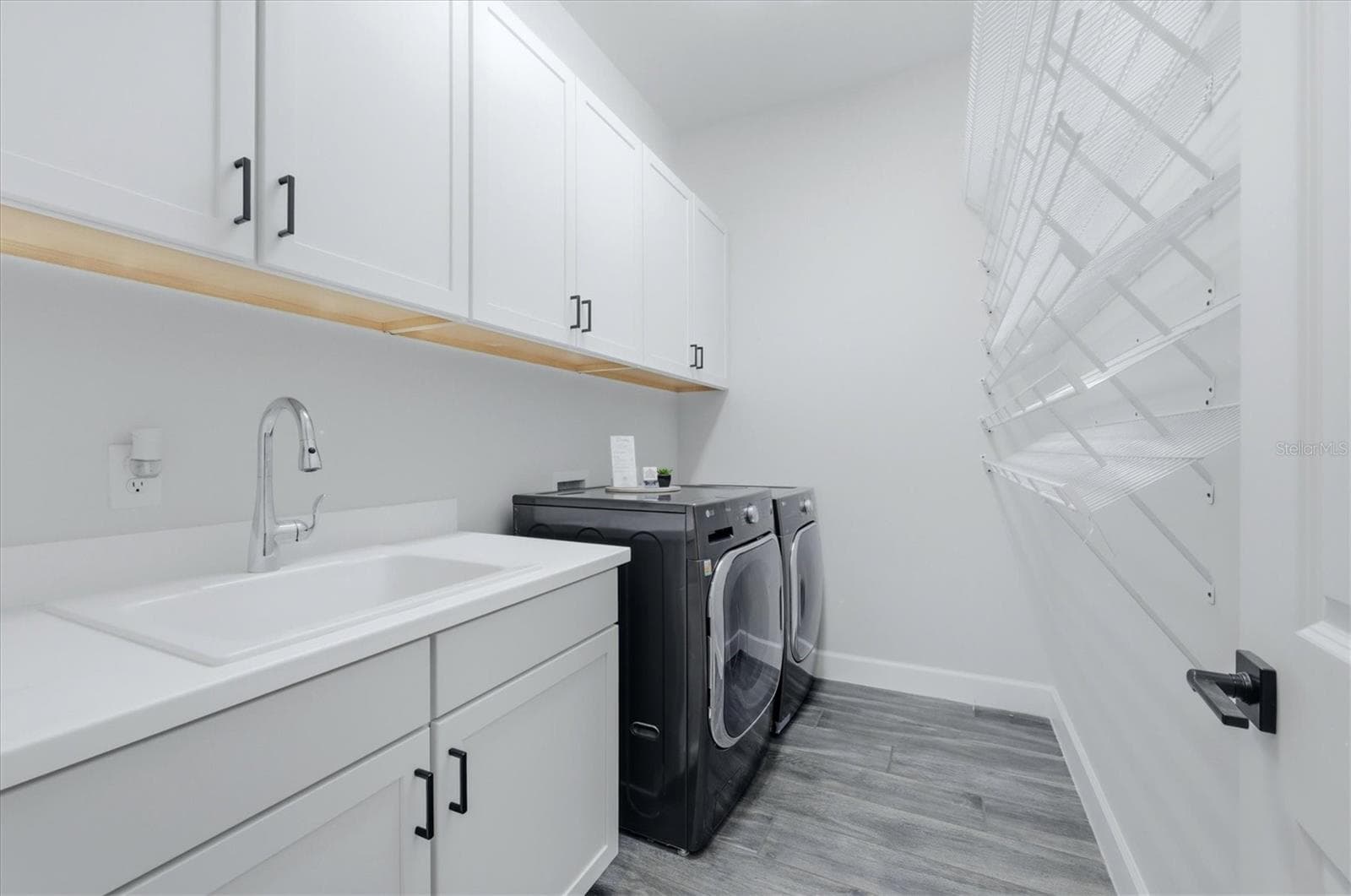 7892 MAINSAIL LANE — photo 52 of 94