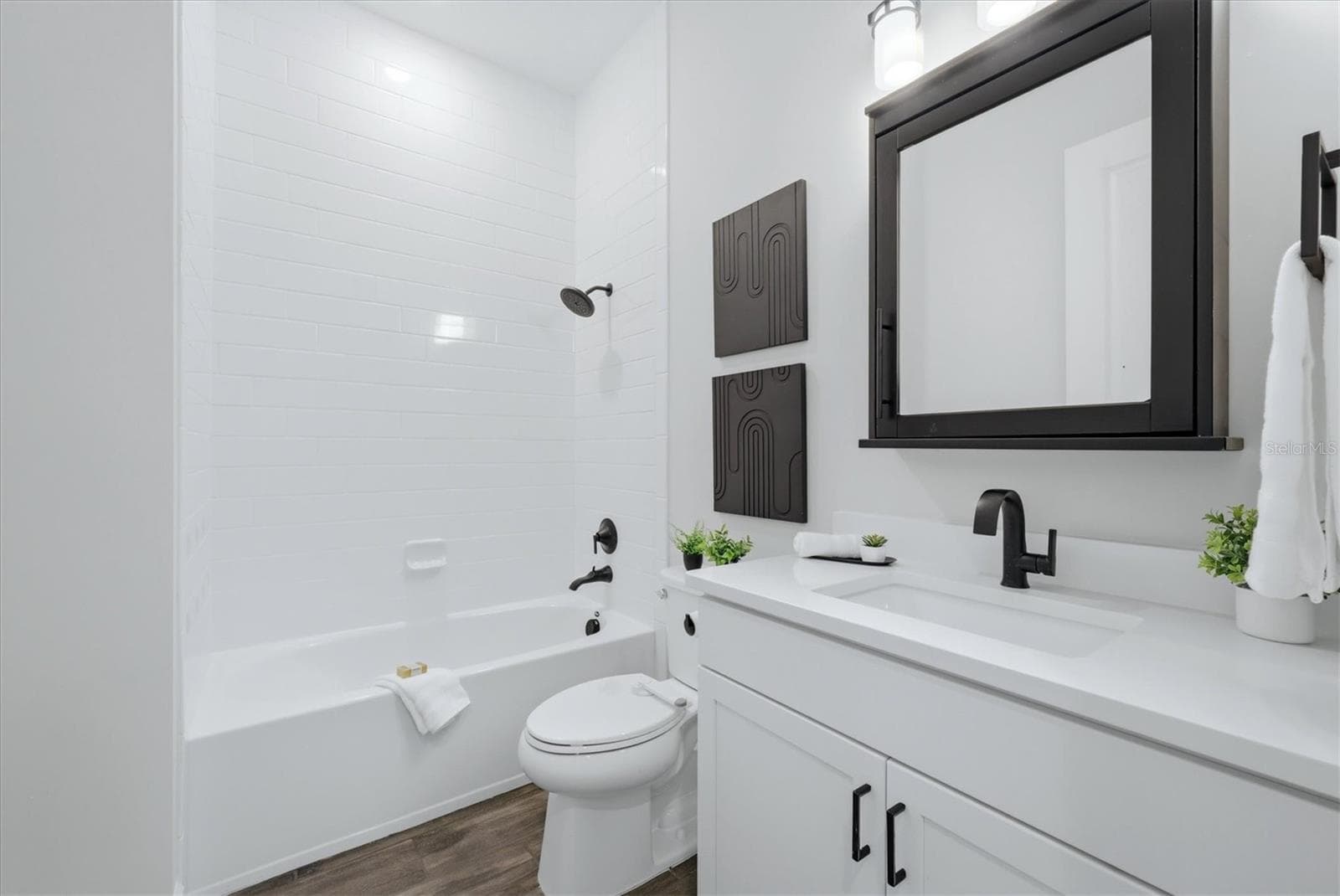 7892 MAINSAIL LANE — photo 40 of 94