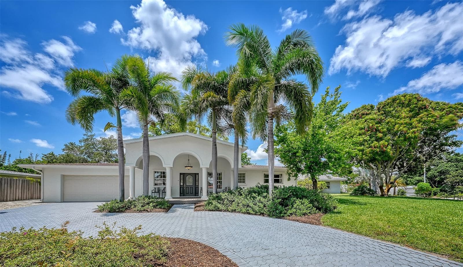 2465 FOSTER LANE