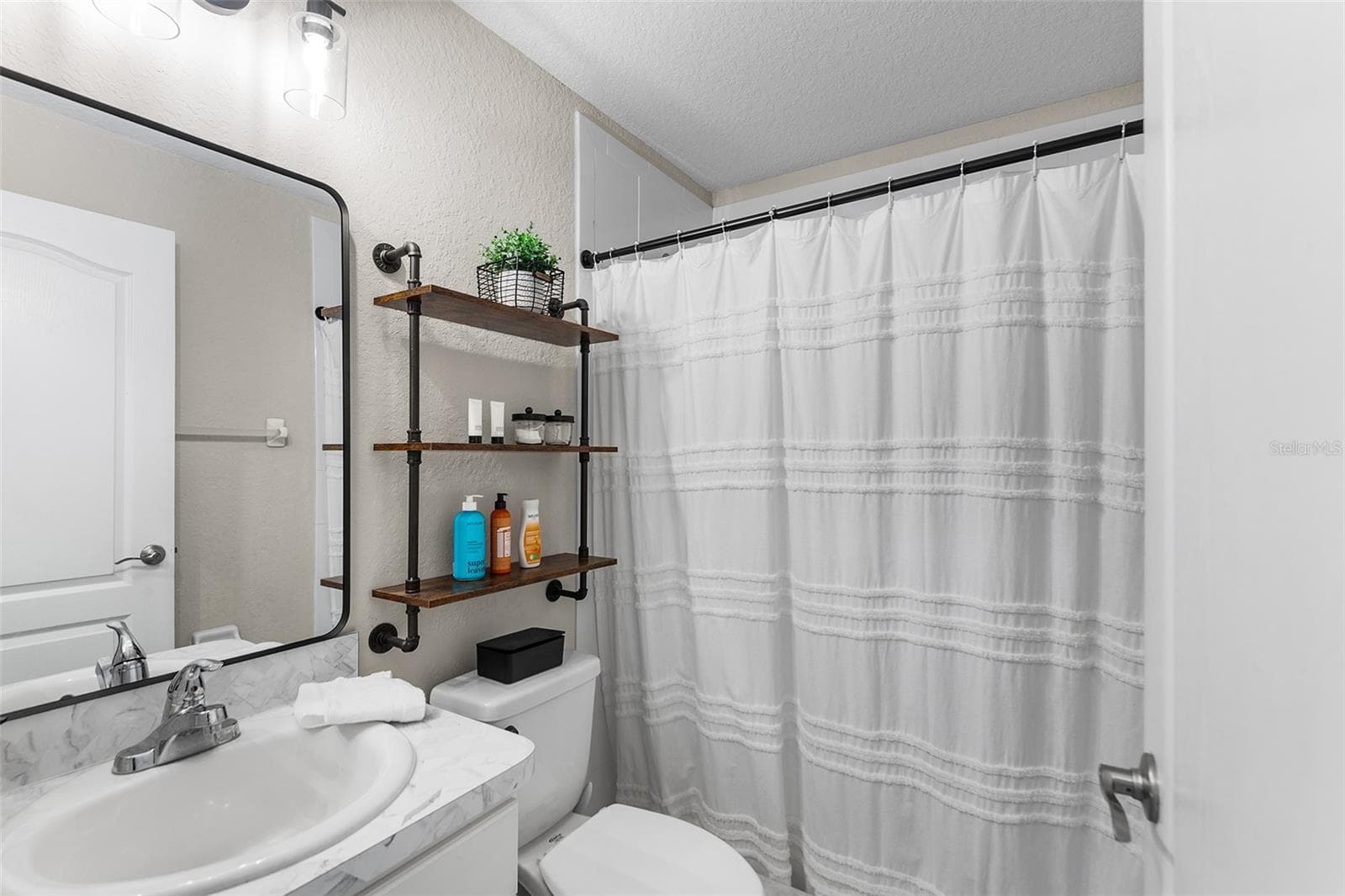 444 LAKE VIEW WAY — photo 32 of 46