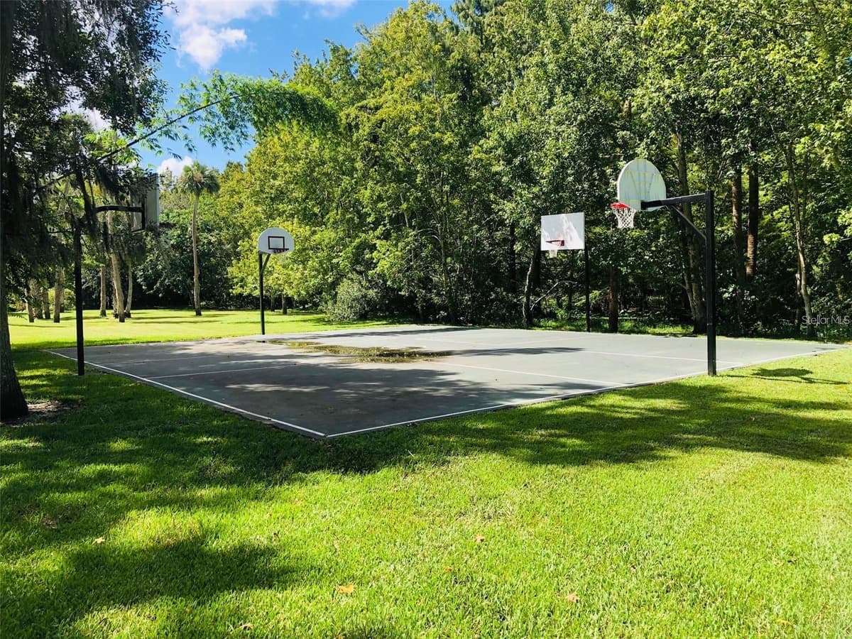 200 FAIRWAY DRIVE — photo 48 of 66