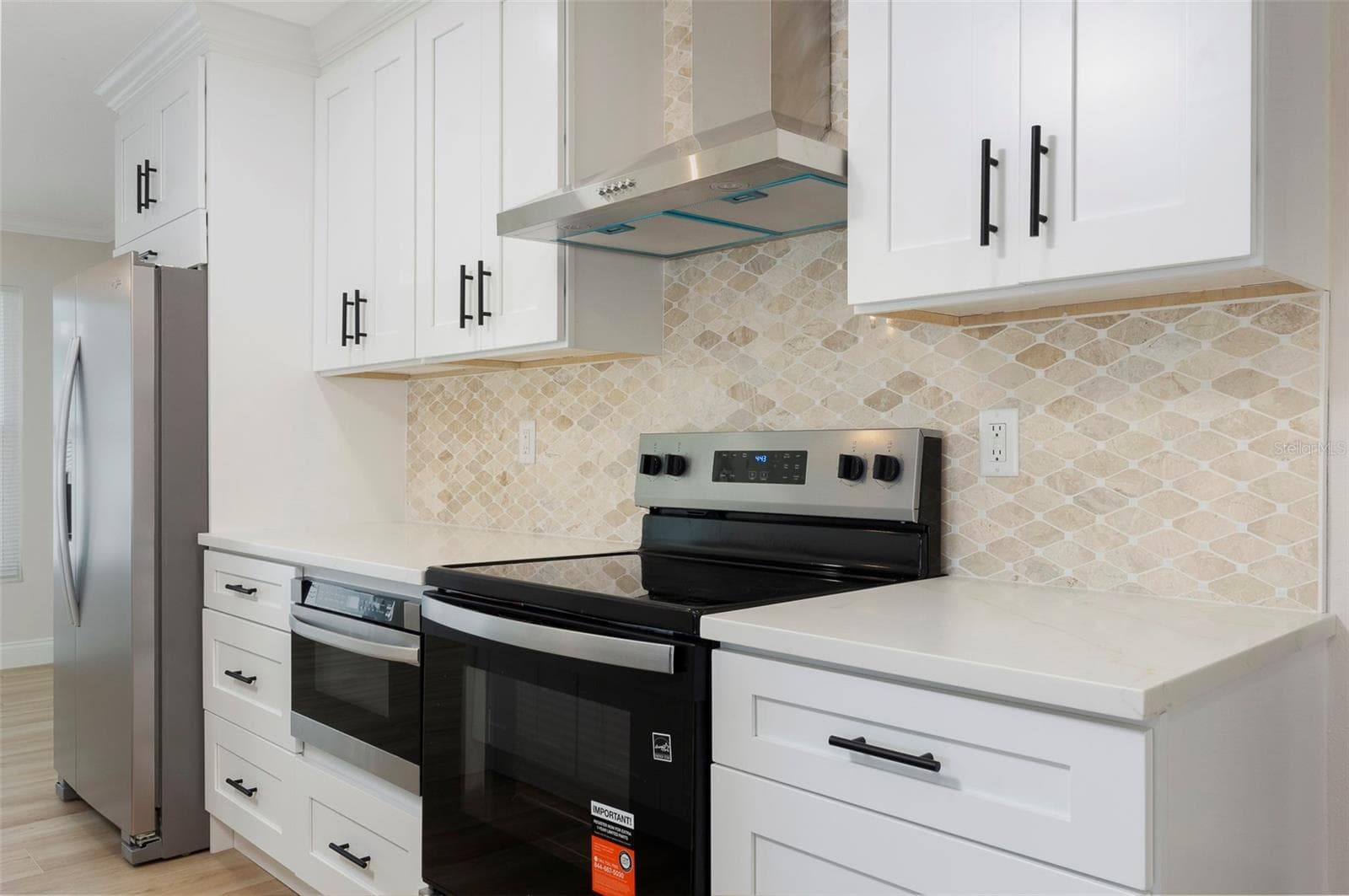 4034 MAINLANDS BOULEVARD — photo 11 of 44
