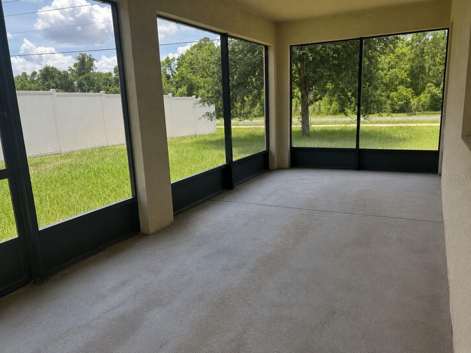 100 ALBANY DRIVE — photo 8 of 8