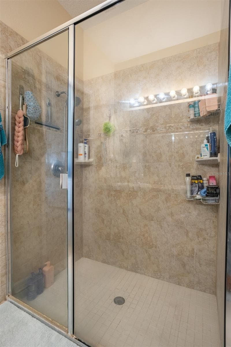 905 PARKER DEN DRIVE — photo 18 of 49