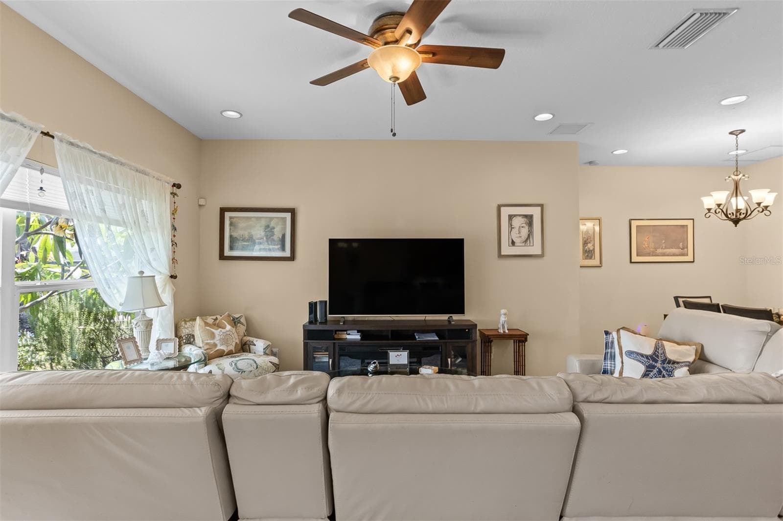 905 PARKER DEN DRIVE — photo 10 of 49