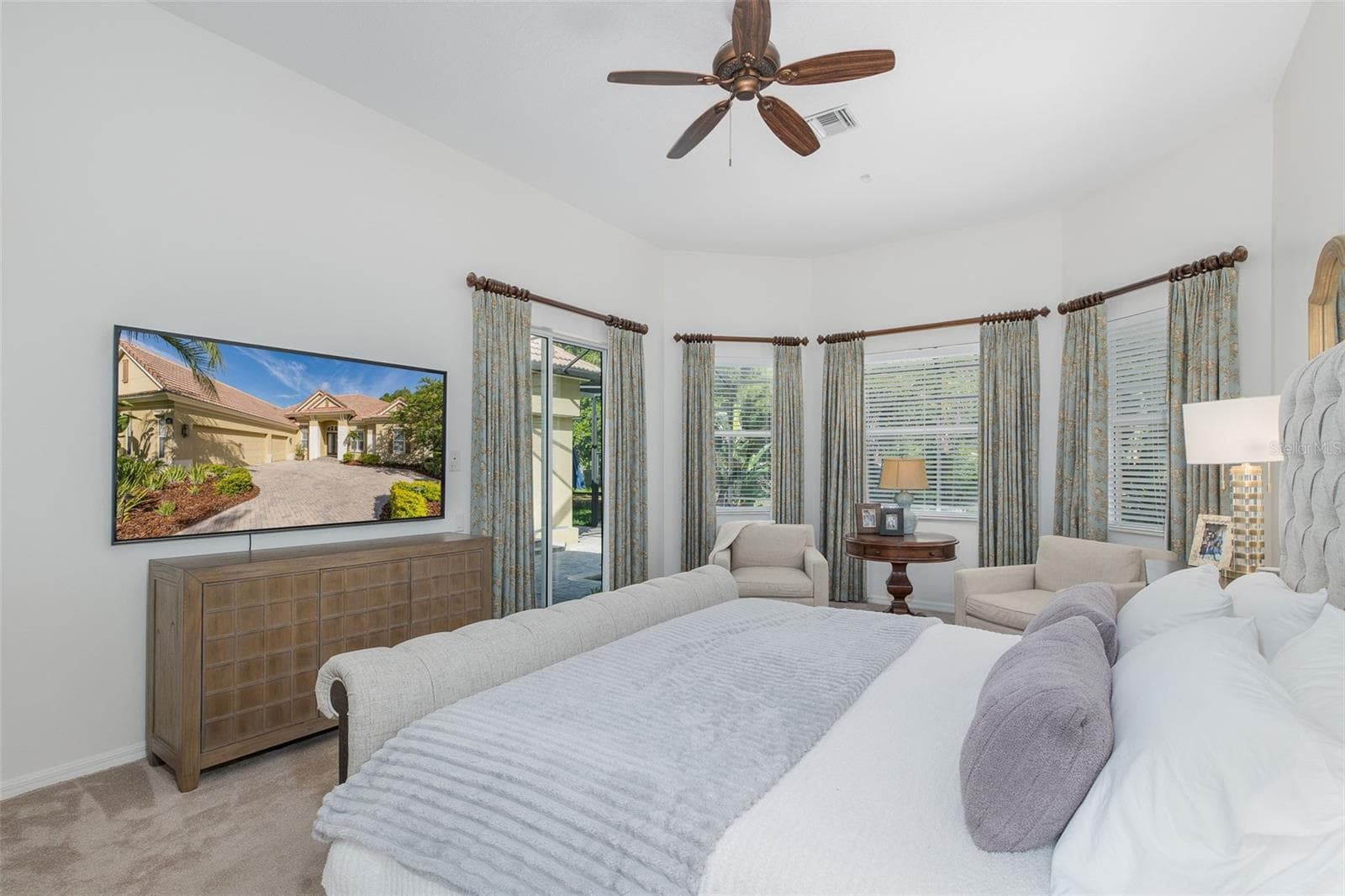 2880 WATERS EDGE ROAD — photo 16 of 52