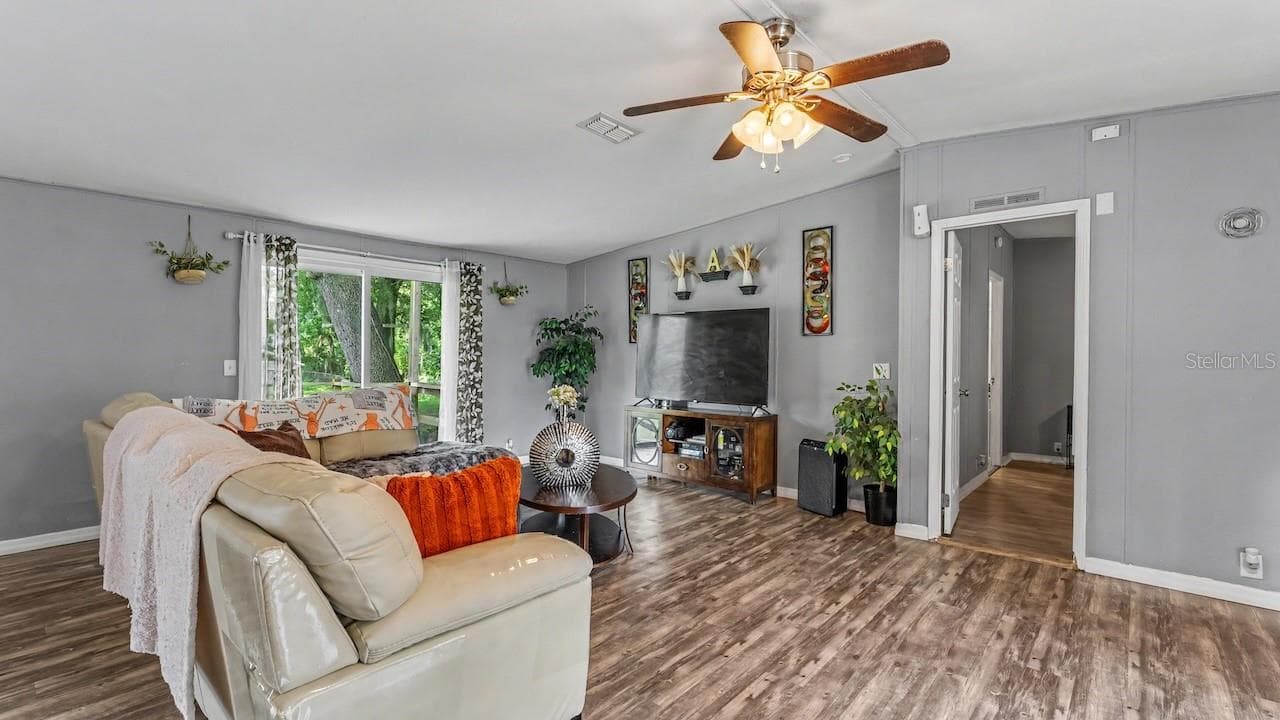 509 SHARON HILL COURT — photo 27 of 54