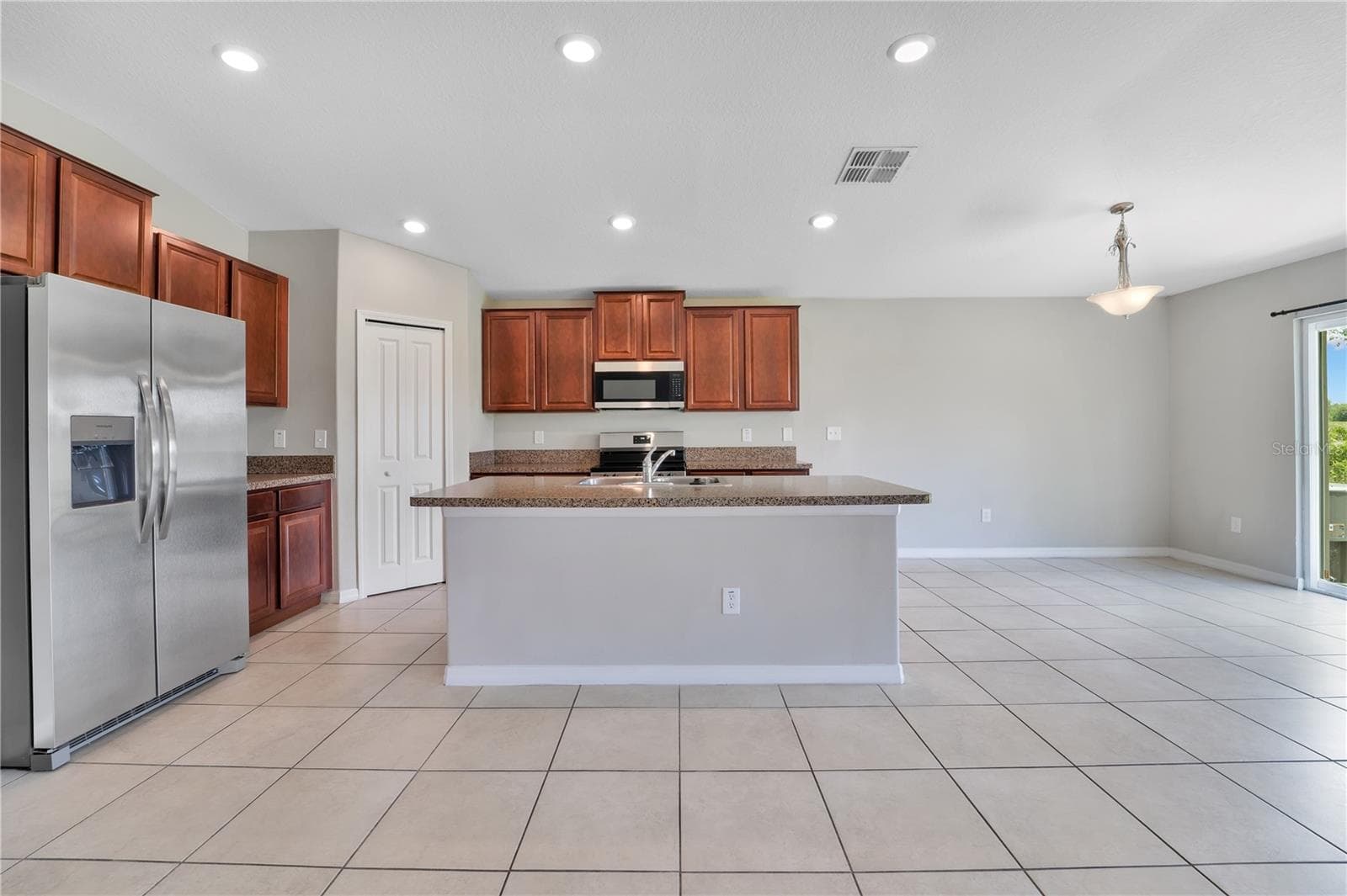 10116 CARLOWAY HILLS DRIVE — photo 6 of 32