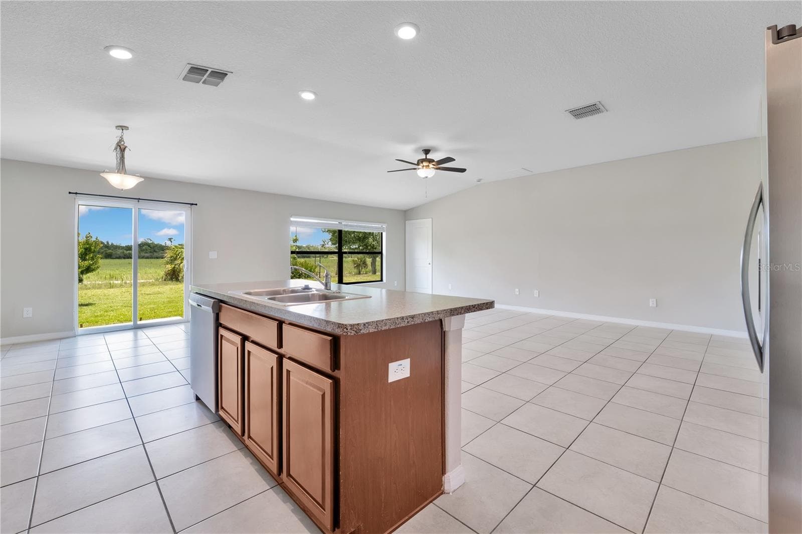 10116 CARLOWAY HILLS DRIVE — photo 11 of 32