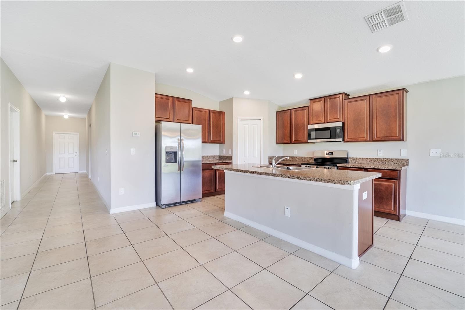 10116 CARLOWAY HILLS DRIVE — photo 7 of 32