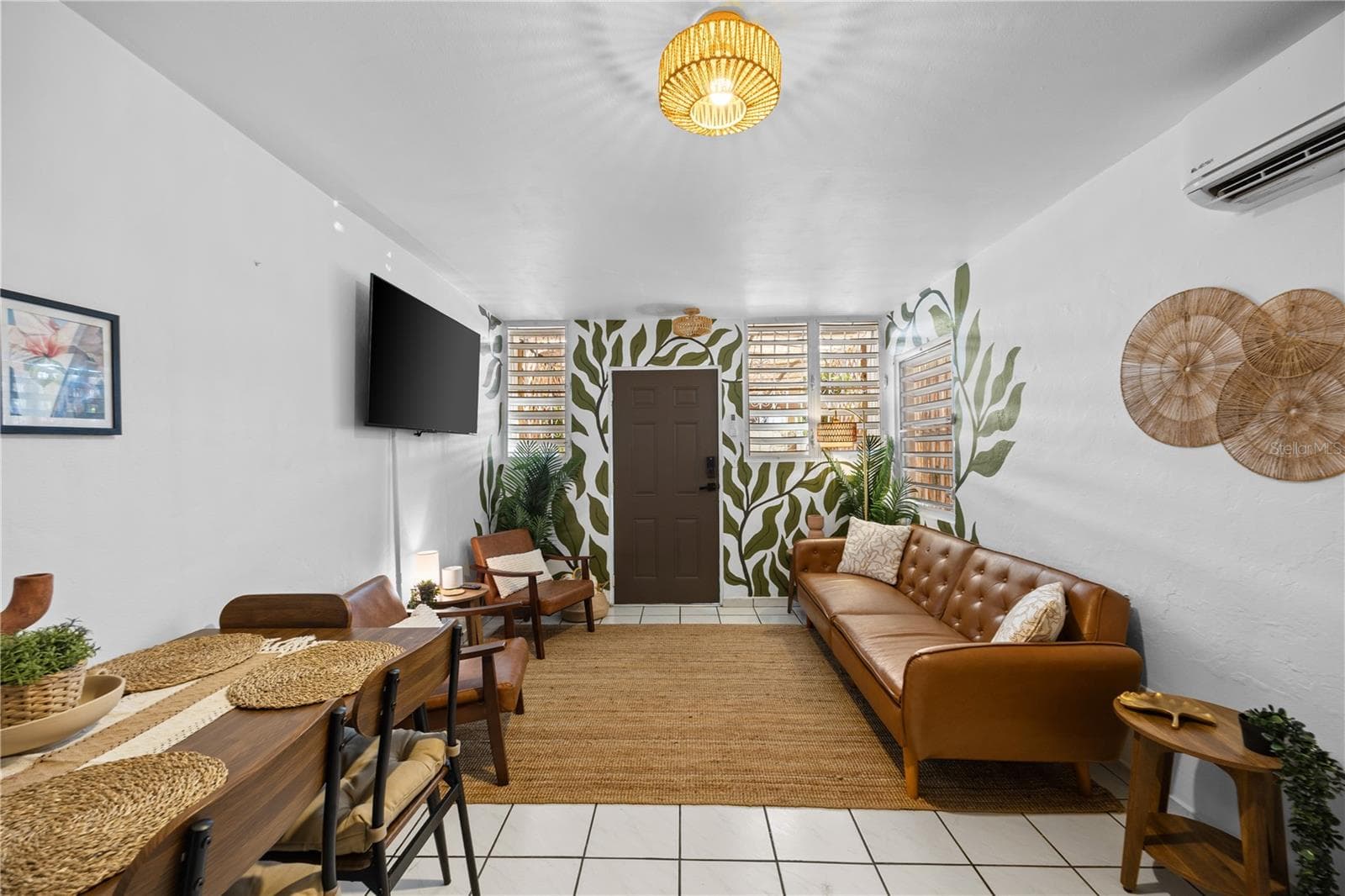 211 CALLE TAPIA — photo 26 of 36