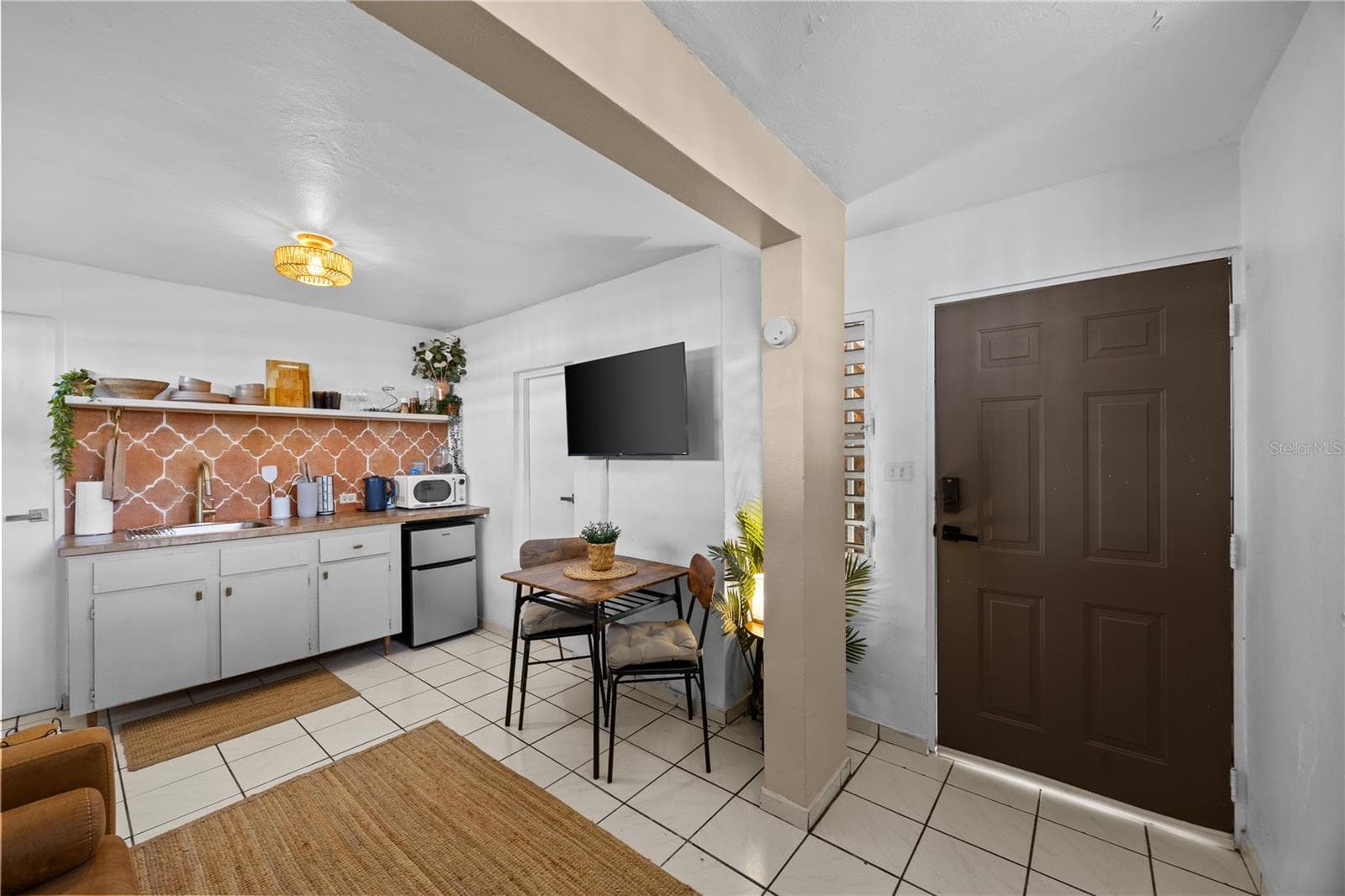 211 CALLE TAPIA — photo 19 of 36