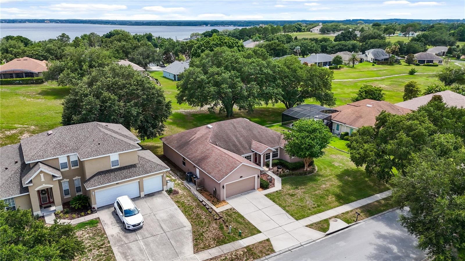 9651 SPRING LAKE DRIVE — photo 4 of 71