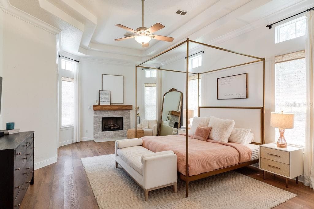 11027 HAWKSHEAD COURT — photo 14 of 52
