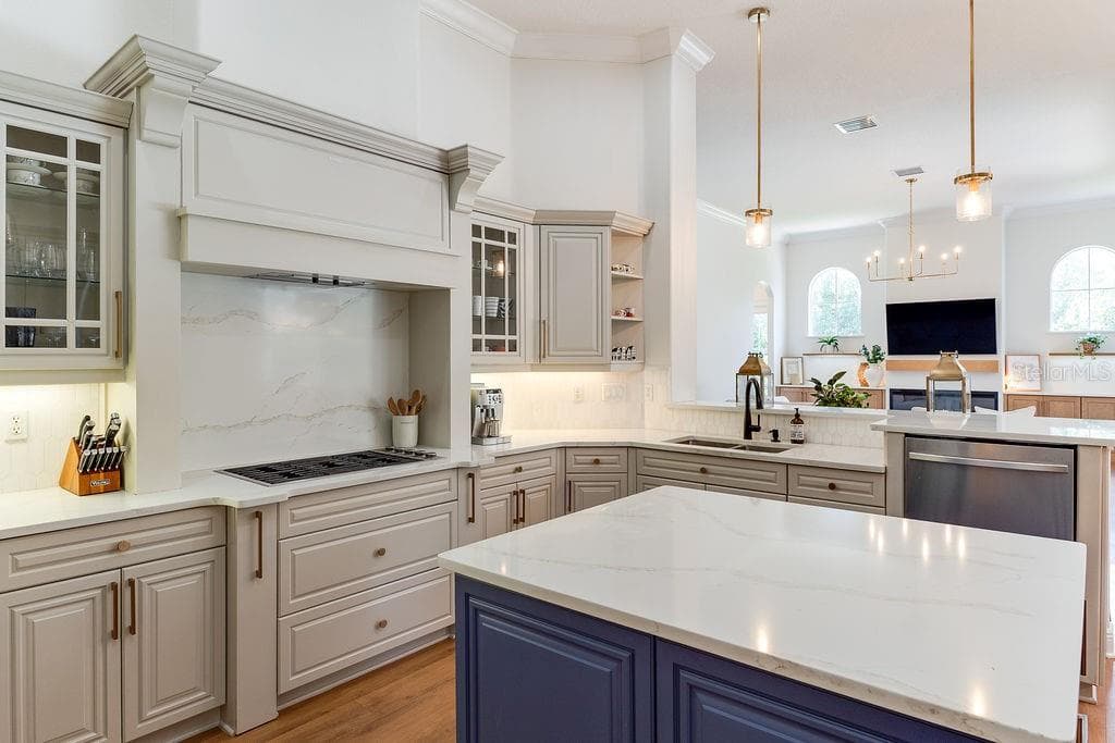 11027 HAWKSHEAD COURT — photo 20 of 52